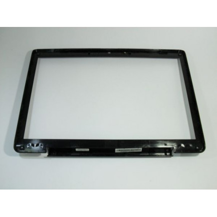 Toshiba Satellite a210-1bh Rámček displeje
